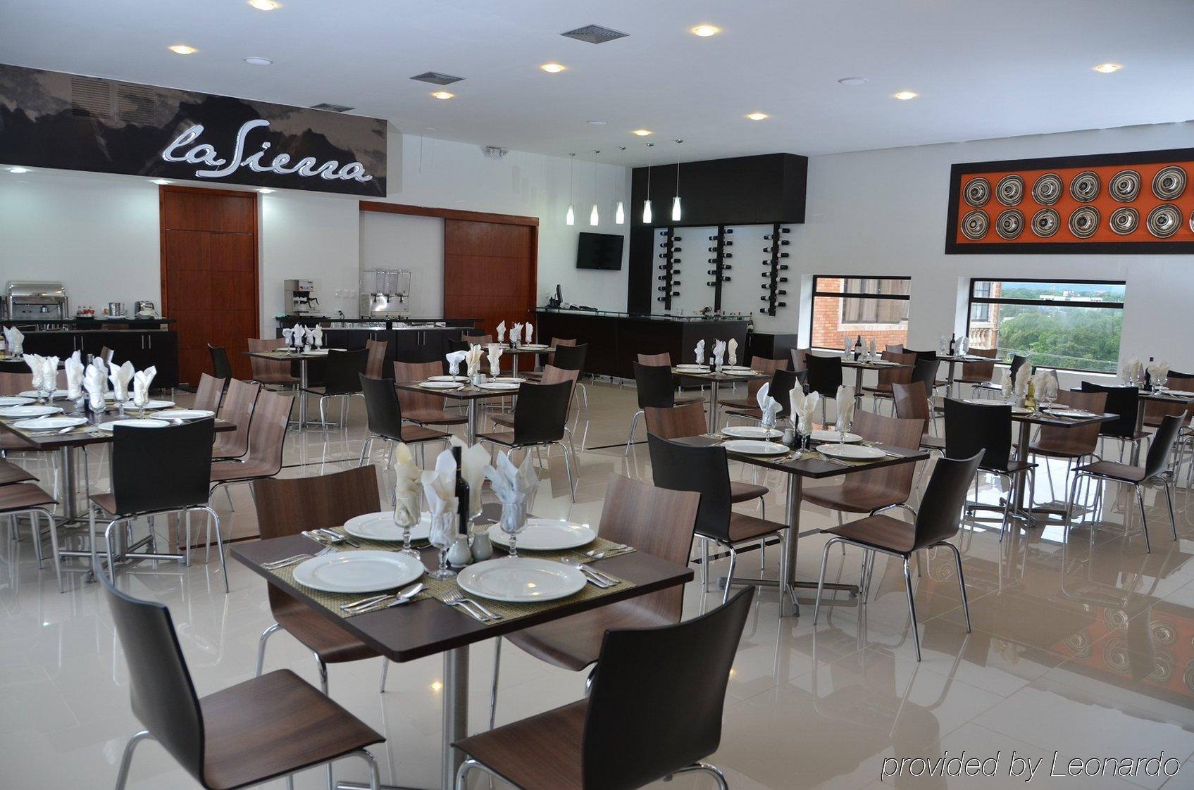 Hotel Tativan Valledupar Bagian luar foto