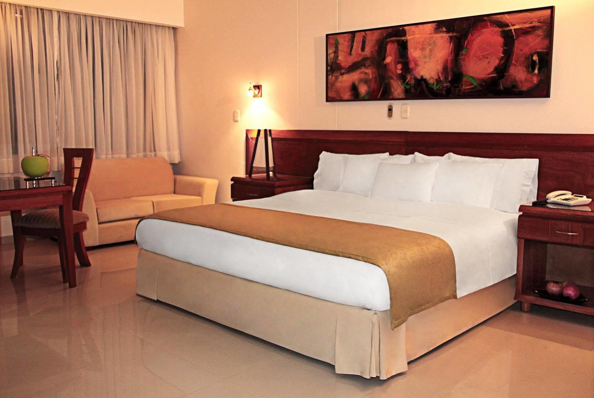 Hotel Tativan Valledupar Bagian luar foto