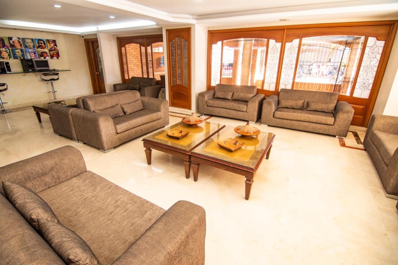 Hotel Tativan Valledupar Bagian luar foto